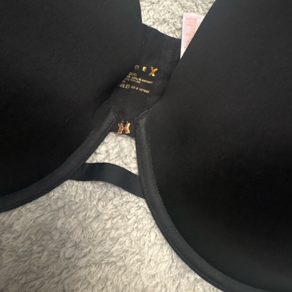 Savage X Fenty Black Smooth T-Shirt Bra 44DDD - Picture 2 of 5